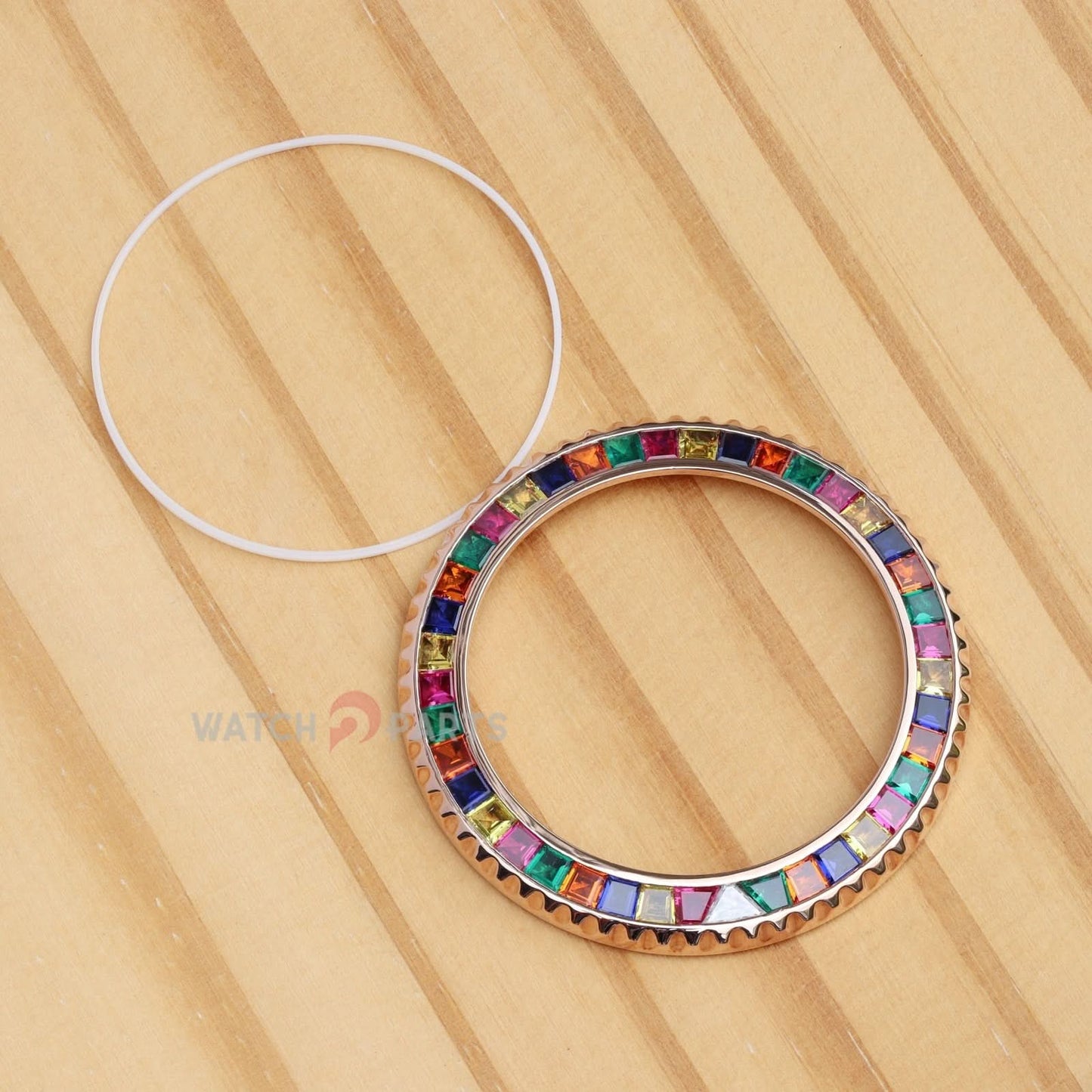 Mira el bisel para rubicias de yates rolex de 40 mm rubíes y zafiro azul sintético/espinela morada y moissanite