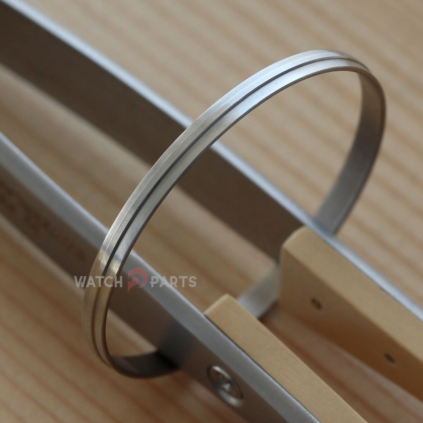 Mira el anillo de retención de la junta de acero de cristal para el bisel Rolex Daytona 116500 Watch