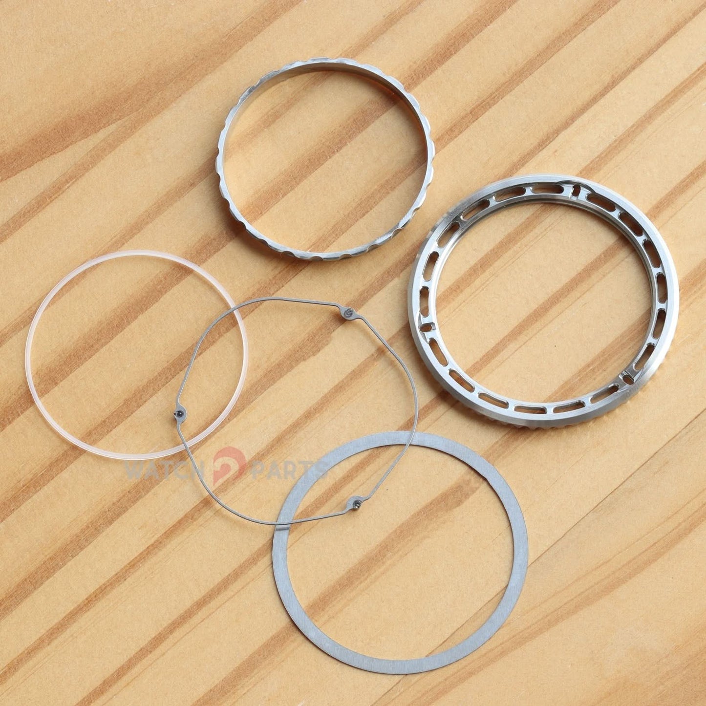 Bisel estriado+Junta de bisel de goma+Haga clic en Spring+Tension Spring+Bisel de retención para Rolex GMT-Master II 126710/116710