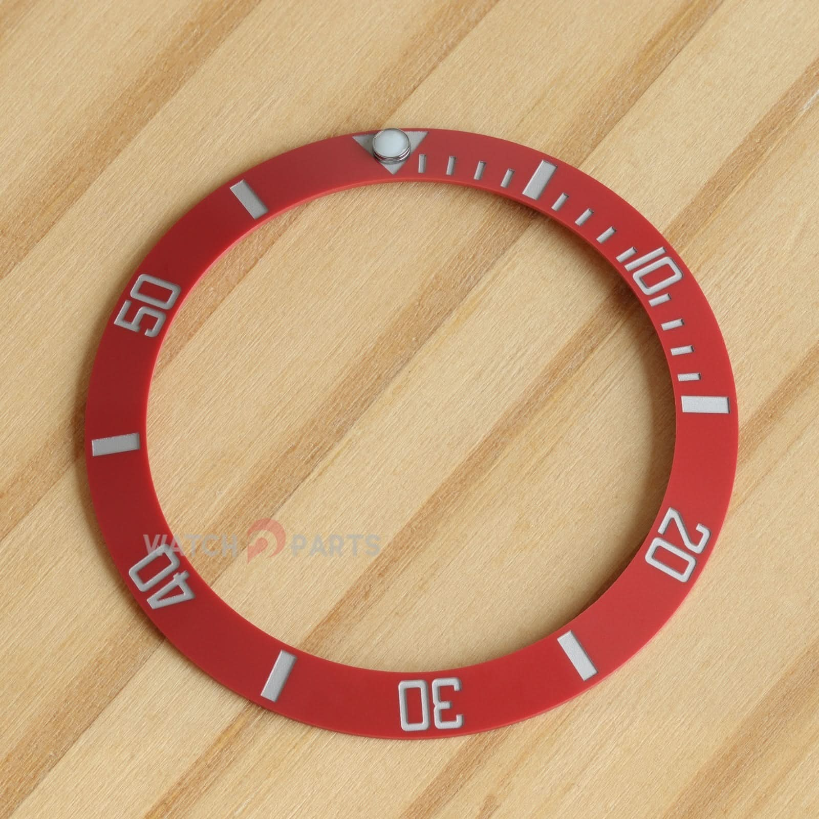 Guarda la cornice in ceramica rossa per Rolex Submariner 116610 40mm