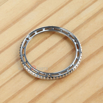 Bisel estriado+Junta de bisel de goma+Haga clic en Spring+Tension Spring+Bisel de retención para Rolex GMT-Master II 126710/116710