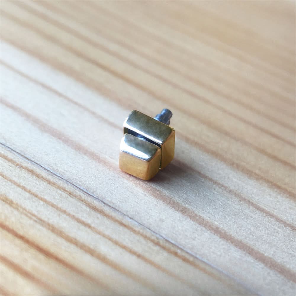 18K Gold Uhrenscheißer -Drücker -Taste für Pasha de Cartier 32 mm 2812 Uhrenbandschraubstab Teile