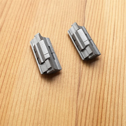 STRAP METALLIC PRÉCISION Les composants modulaires inserts à l'intérieur pour Roadster de Cartier 2618 2826 Watch Leather Band